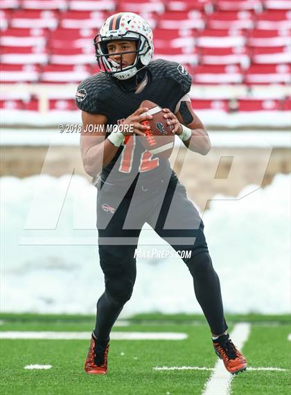 Thumbnail 2 in Haltom vs. Tascosa (UIL 6A Quarterfinal) photogallery.