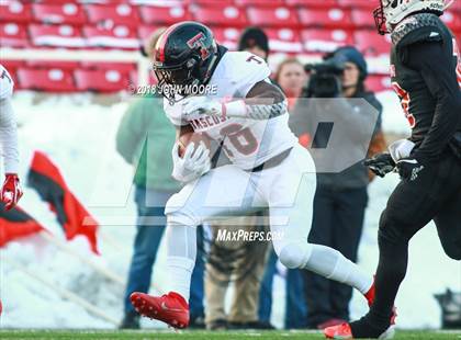 Thumbnail 1 in Haltom vs. Tascosa (UIL 6A Quarterfinal) photogallery.