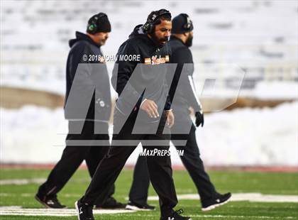Thumbnail 2 in Haltom vs. Tascosa (UIL 6A Quarterfinal) photogallery.