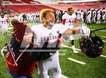 Thumbnail 3 in Haltom vs. Tascosa (UIL 6A Quarterfinal) photogallery.