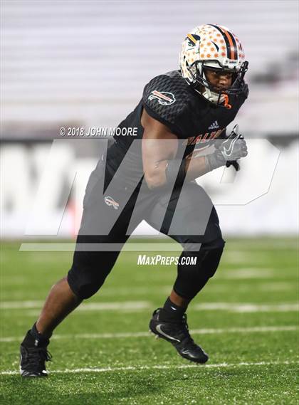Thumbnail 3 in Haltom vs. Tascosa (UIL 6A Quarterfinal) photogallery.
