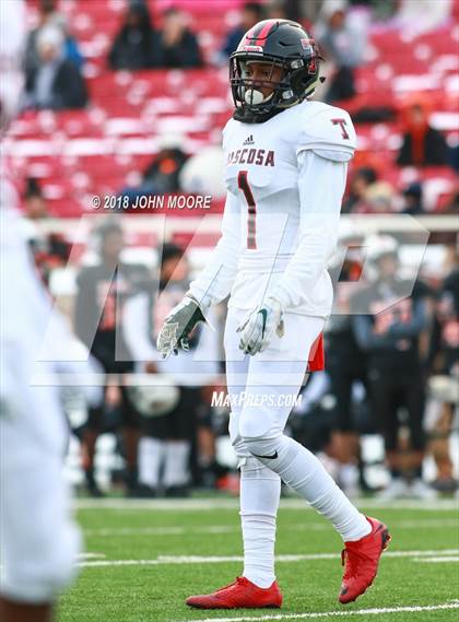 Thumbnail 1 in Haltom vs. Tascosa (UIL 6A Quarterfinal) photogallery.