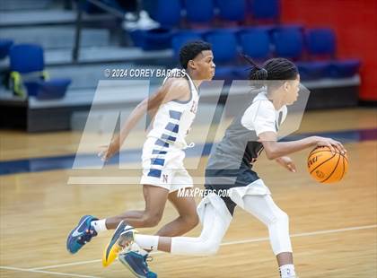 Thumbnail 2 in Mt. Zion @ Northside (Oscar Wimbley Christmas Classic @ Lamar County HS) photogallery.
