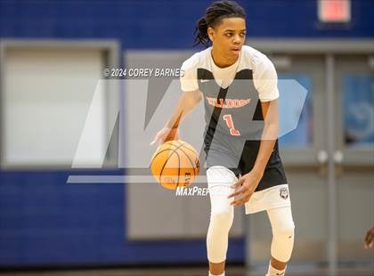 Thumbnail 2 in Mt. Zion @ Northside (Oscar Wimbley Christmas Classic @ Lamar County HS) photogallery.