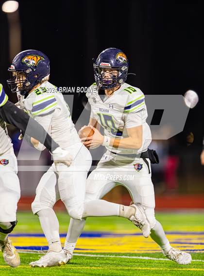 Thumbnail 1 in Lucy Beckham v North Myrtle Beach (SCHSL 5A Division 2 Round 1) photogallery.