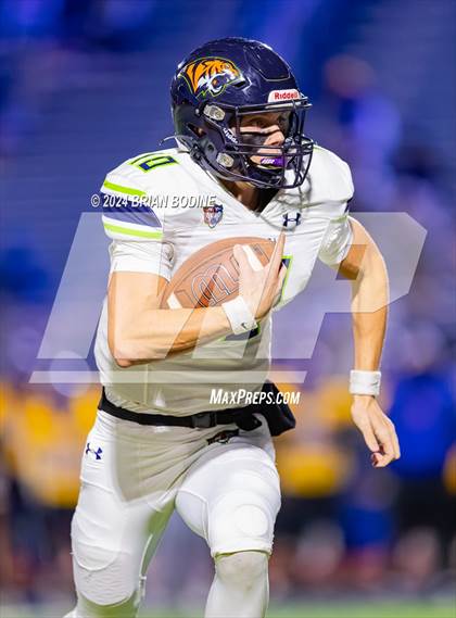 Thumbnail 3 in Lucy Beckham v North Myrtle Beach (SCHSL 5A Division 2 Round 1) photogallery.
