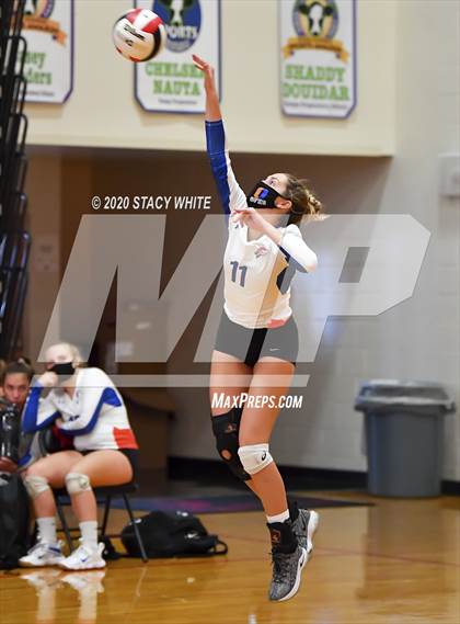 Thumbnail 3 in Osceola vs. Out-of-Door Academy photogallery.