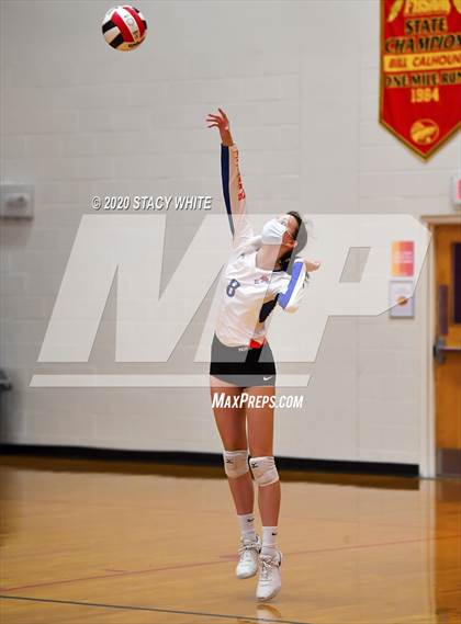 Thumbnail 2 in Osceola vs. Out-of-Door Academy photogallery.
