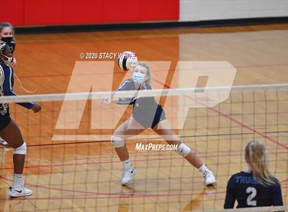Thumbnail 3 in Osceola vs. Out-of-Door Academy photogallery.
