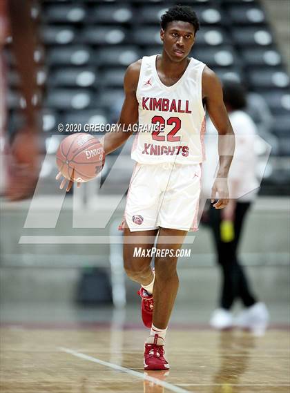 Thumbnail 2 in Lancaster vs Kimball (UIL 5A Regional Final) photogallery.