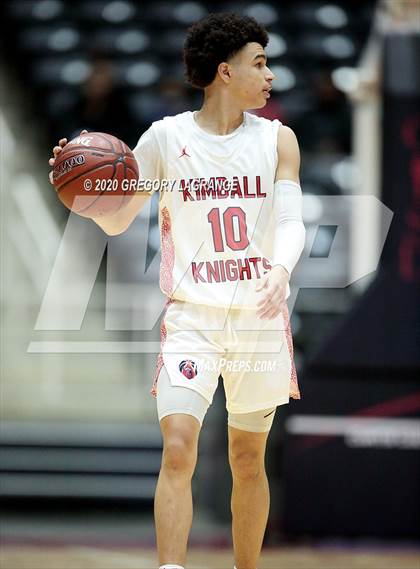 Thumbnail 3 in Lancaster vs Kimball (UIL 5A Regional Final) photogallery.
