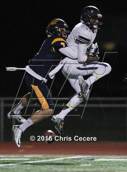 Thumbnail 1 in Webster Thomas @ Victor (Section 5 Class AA Quarterfinal) photogallery.