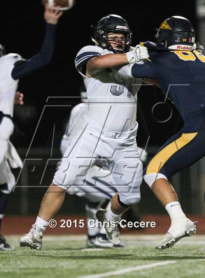 Thumbnail 3 in Webster Thomas @ Victor (Section 5 Class AA Quarterfinal) photogallery.