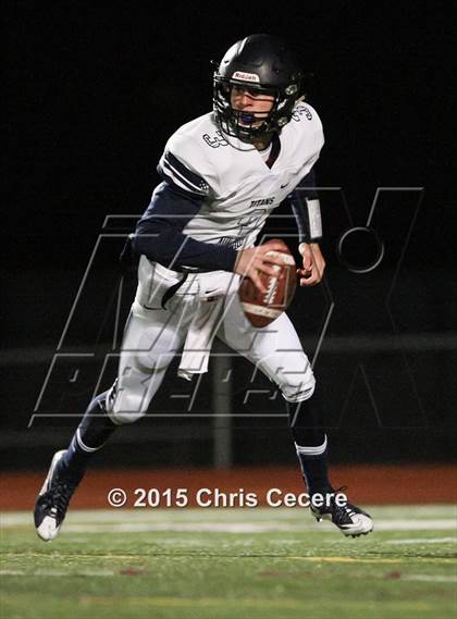 Thumbnail 1 in Webster Thomas @ Victor (Section 5 Class AA Quarterfinal) photogallery.