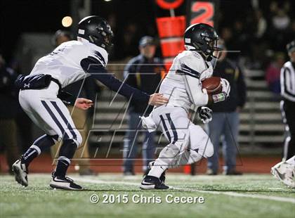 Thumbnail 3 in Webster Thomas @ Victor (Section 5 Class AA Quarterfinal) photogallery.