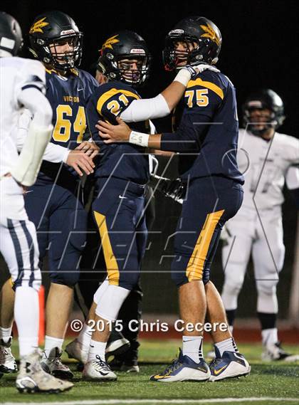 Thumbnail 3 in Webster Thomas @ Victor (Section 5 Class AA Quarterfinal) photogallery.