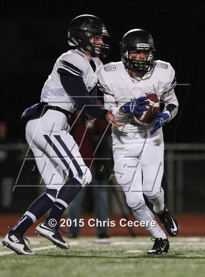 Thumbnail 3 in Webster Thomas @ Victor (Section 5 Class AA Quarterfinal) photogallery.