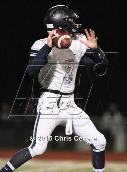 Thumbnail 2 in Webster Thomas @ Victor (Section 5 Class AA Quarterfinal) photogallery.
