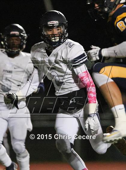 Thumbnail 2 in Webster Thomas @ Victor (Section 5 Class AA Quarterfinal) photogallery.