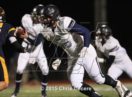 Thumbnail 3 in Webster Thomas @ Victor (Section 5 Class AA Quarterfinal) photogallery.
