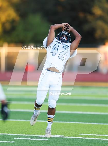 Thumbnail 2 in Inderkum @ Del Oro photogallery.