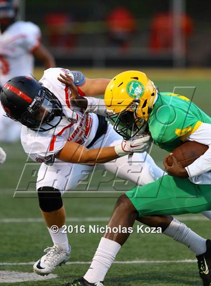 Thumbnail 2 in  Harvard-Westlake vs. Jefferson photogallery.