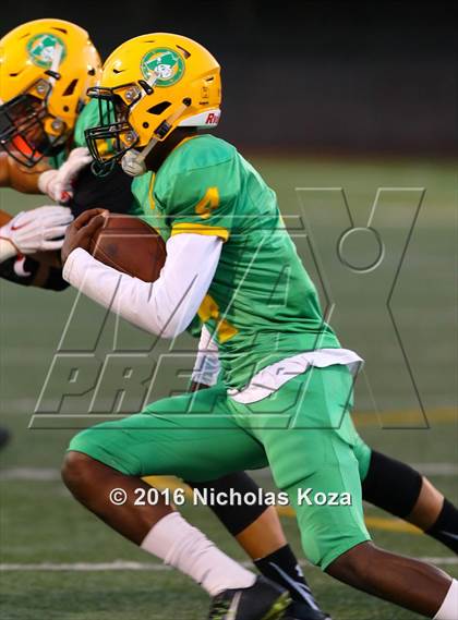 Thumbnail 1 in  Harvard-Westlake vs. Jefferson photogallery.