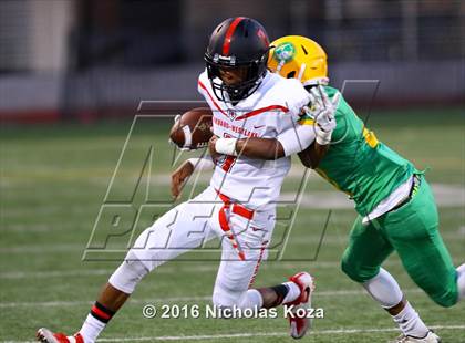 Thumbnail 2 in  Harvard-Westlake vs. Jefferson photogallery.