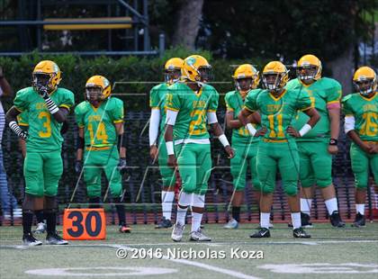 Thumbnail 1 in  Harvard-Westlake vs. Jefferson photogallery.