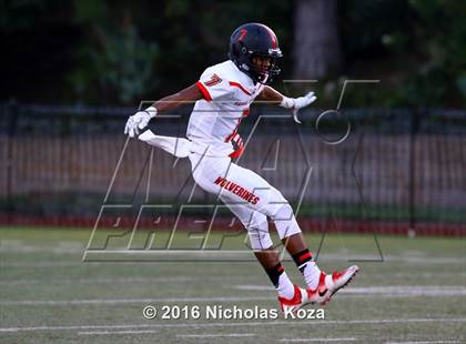 Thumbnail 2 in  Harvard-Westlake vs. Jefferson photogallery.