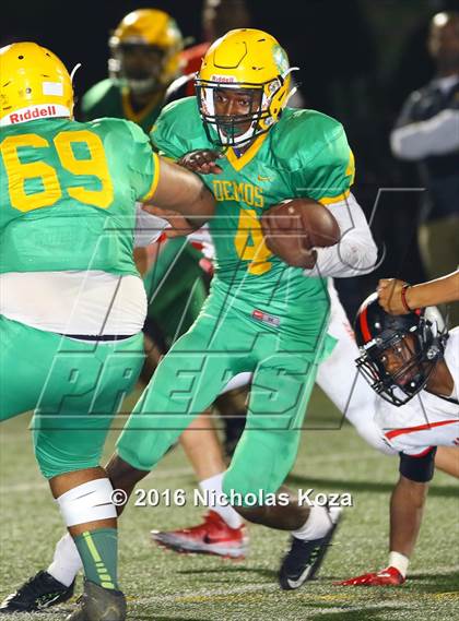 Thumbnail 1 in  Harvard-Westlake vs. Jefferson photogallery.