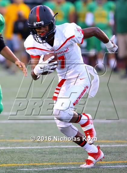 Thumbnail 2 in  Harvard-Westlake vs. Jefferson photogallery.