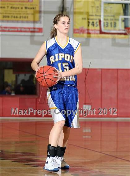 Thumbnail 3 in Ripon Christian vs. Turlock Christian (CIF SJS D5 Playoffs) photogallery.