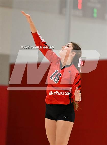 Thumbnail 3 in JV: Assumption @ Metairie Park Country Day photogallery.