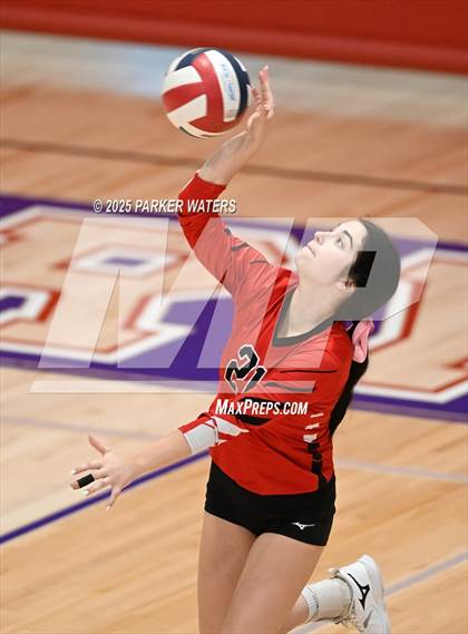 Thumbnail 3 in JV: Assumption @ Metairie Park Country Day photogallery.