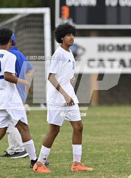 Thumbnail 1 in Hunt @ Panther Creek photogallery.