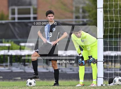 Thumbnail 1 in Hunt @ Panther Creek photogallery.
