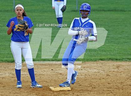 Thumbnail 3 in Donovan Catholic vs. Manchester photogallery.