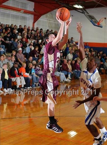 Thumbnail 1 in Cobden vs Egyptian (37th Annual Christopher Turkey Tournament) photogallery.