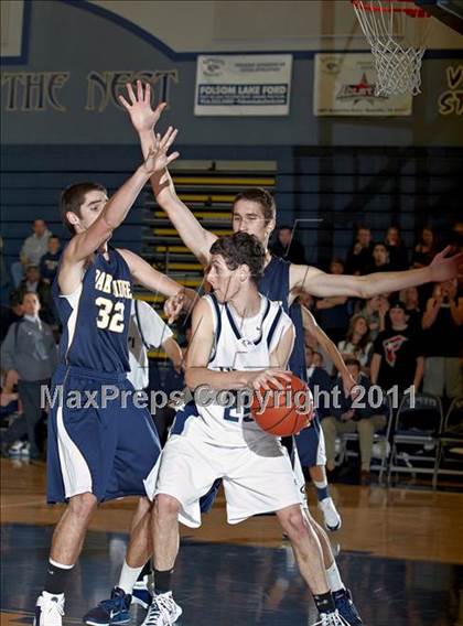 Thumbnail 1 in Oak Ridge @ Vista del Lago photogallery.