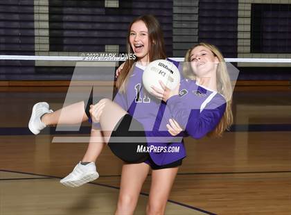 Thumbnail 1 in Northwest Christian - FR/SO Team Pictures photogallery.