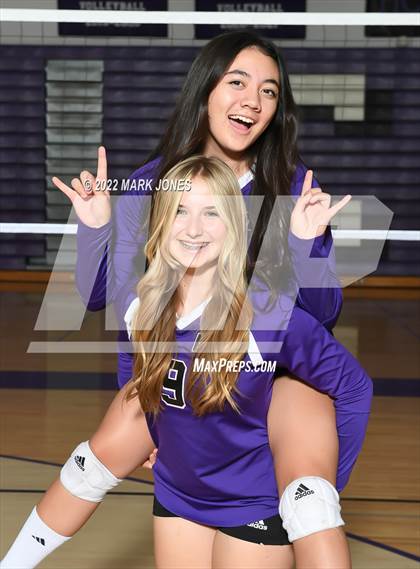 Thumbnail 2 in Northwest Christian - FR/SO Team Pictures photogallery.