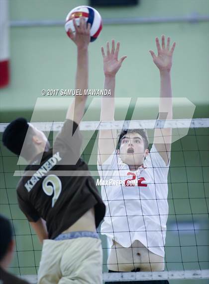 Thumbnail 2 in Hollywood vs Kennedy (CIF LACS D3 Final) photogallery.