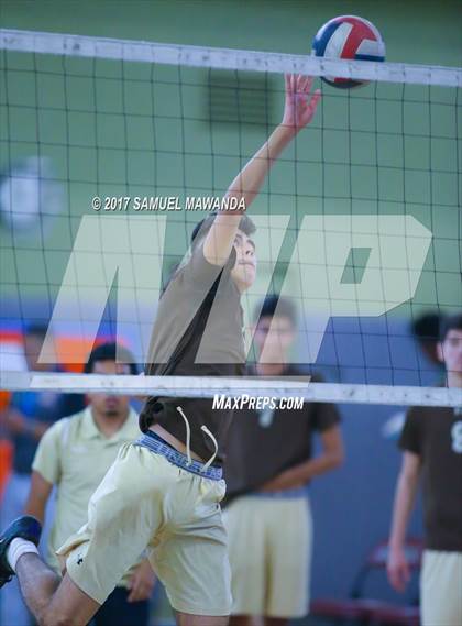 Thumbnail 3 in Hollywood vs Kennedy (CIF LACS D3 Final) photogallery.