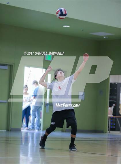 Thumbnail 2 in Hollywood vs Kennedy (CIF LACS D3 Final) photogallery.
