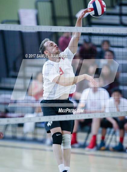 Thumbnail 2 in Hollywood vs Kennedy (CIF LACS D3 Final) photogallery.