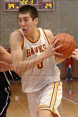 Thumbnail 2 in Servite vs. Ocean View (Nike Extravaganza) photogallery.