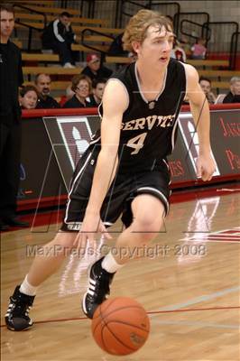 Thumbnail 2 in Servite vs. Ocean View (Nike Extravaganza) photogallery.