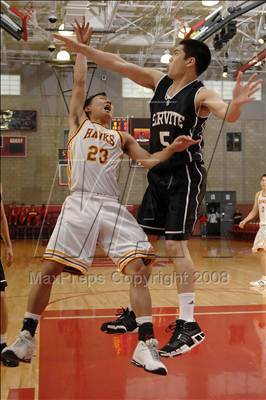 Thumbnail 2 in Servite vs. Ocean View (Nike Extravaganza) photogallery.