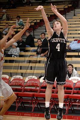 Thumbnail 2 in Servite vs. Ocean View (Nike Extravaganza) photogallery.